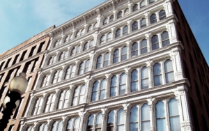 historic white building on laclede's landing in st louis